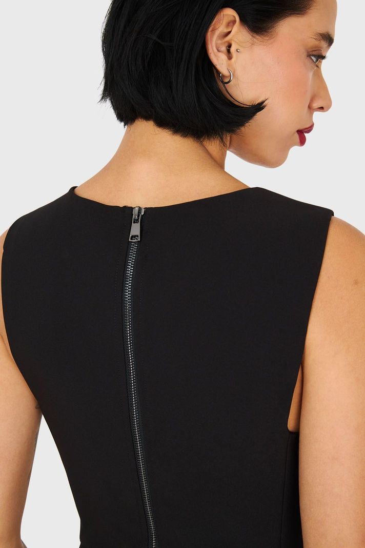 Vestido Corto Sin Mangas Negro Nicopoly-5