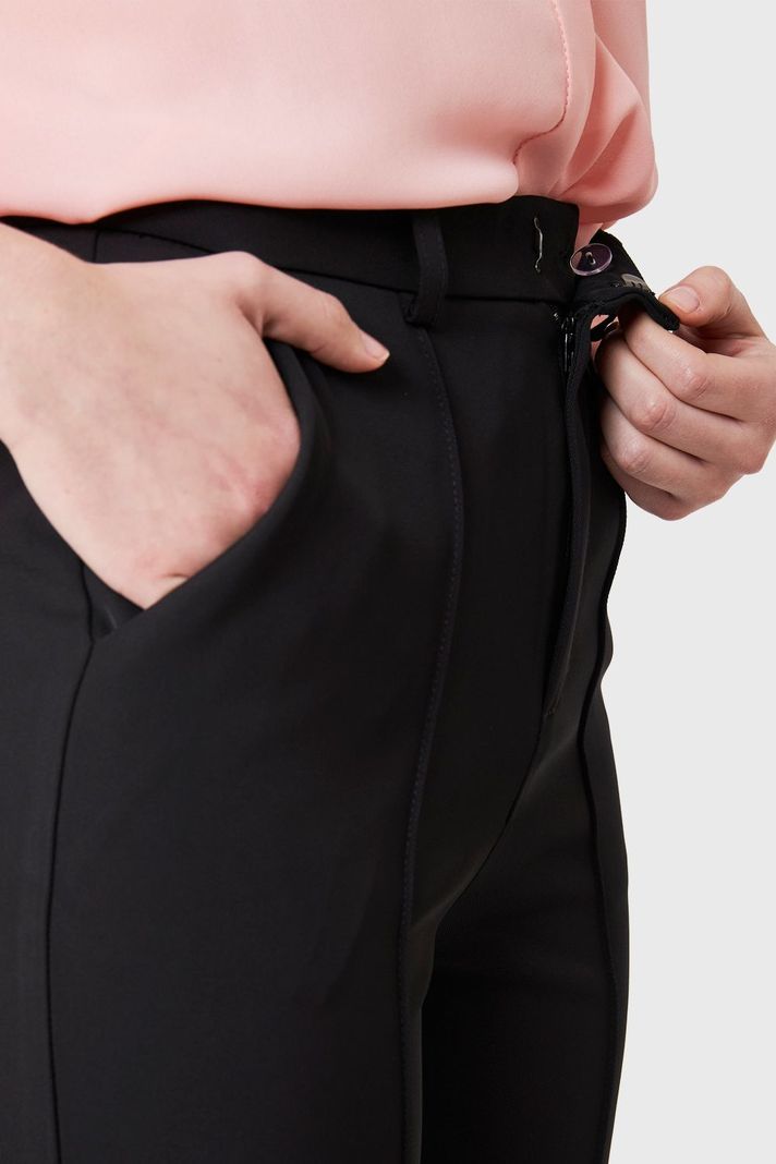 Pantalón Recto Costura Frontal Negro Nicopoly-5