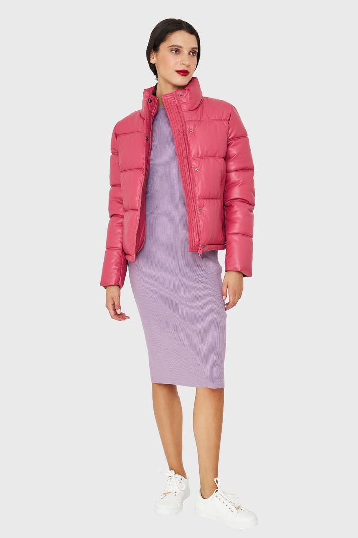 Parka Corta Tipo Ecocuero Rosado Chicle Nicopoly-1