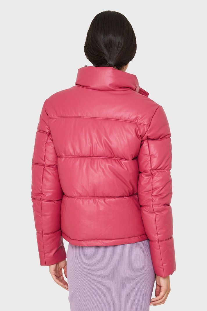 Parka Corta Tipo Ecocuero Rosado Chicle Nicopoly-3