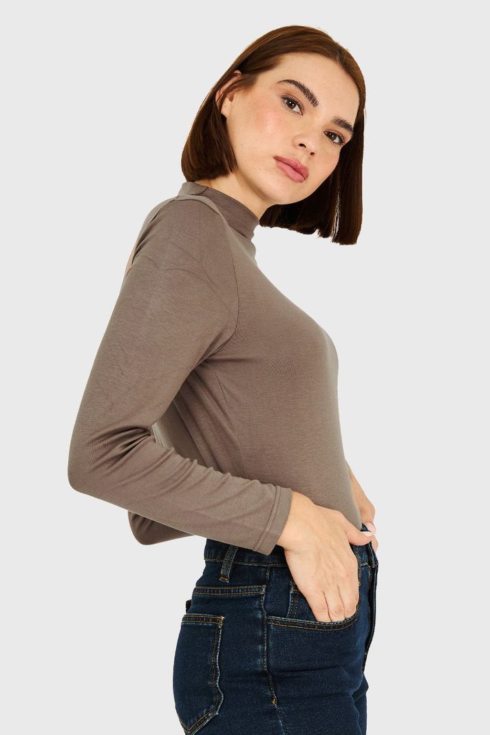 Polera Cuello Alto Café Nicopoly-2